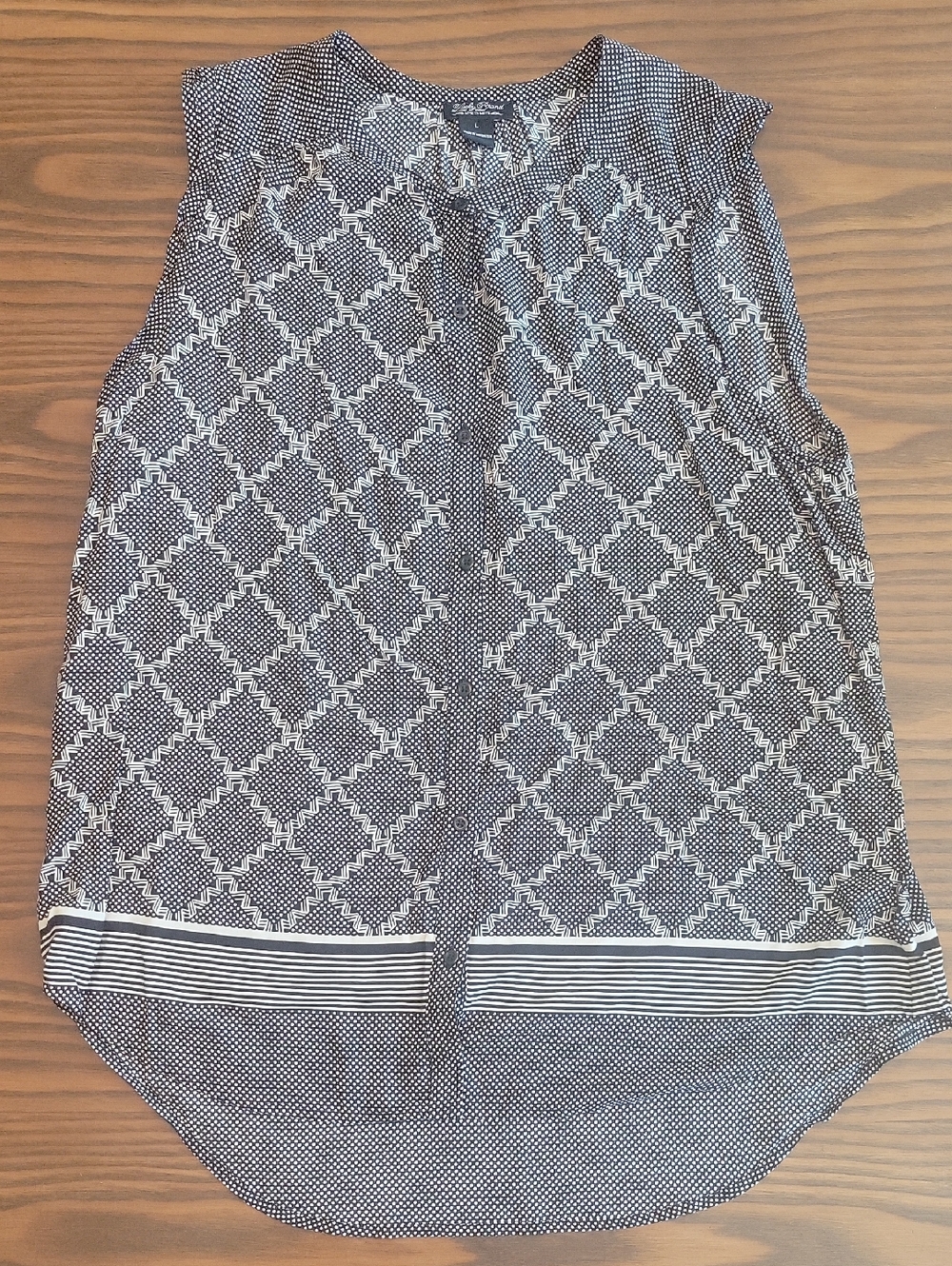 LUCKY BRAND Black White Geometric Patterned Sleeveless Top | Size: L